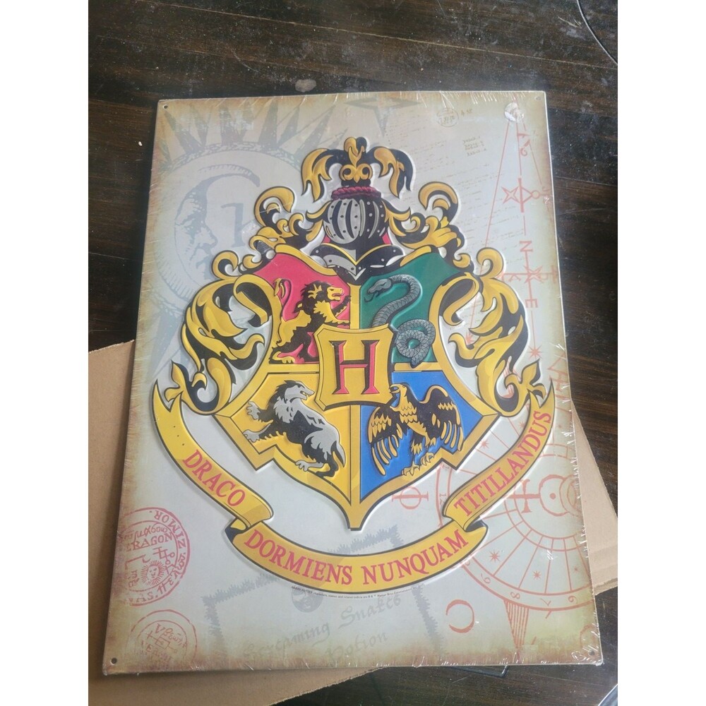NEW Harry Potter Hogwarts Crest Tin Sign/Open Road Brands/18 x 13 1/2 Inches